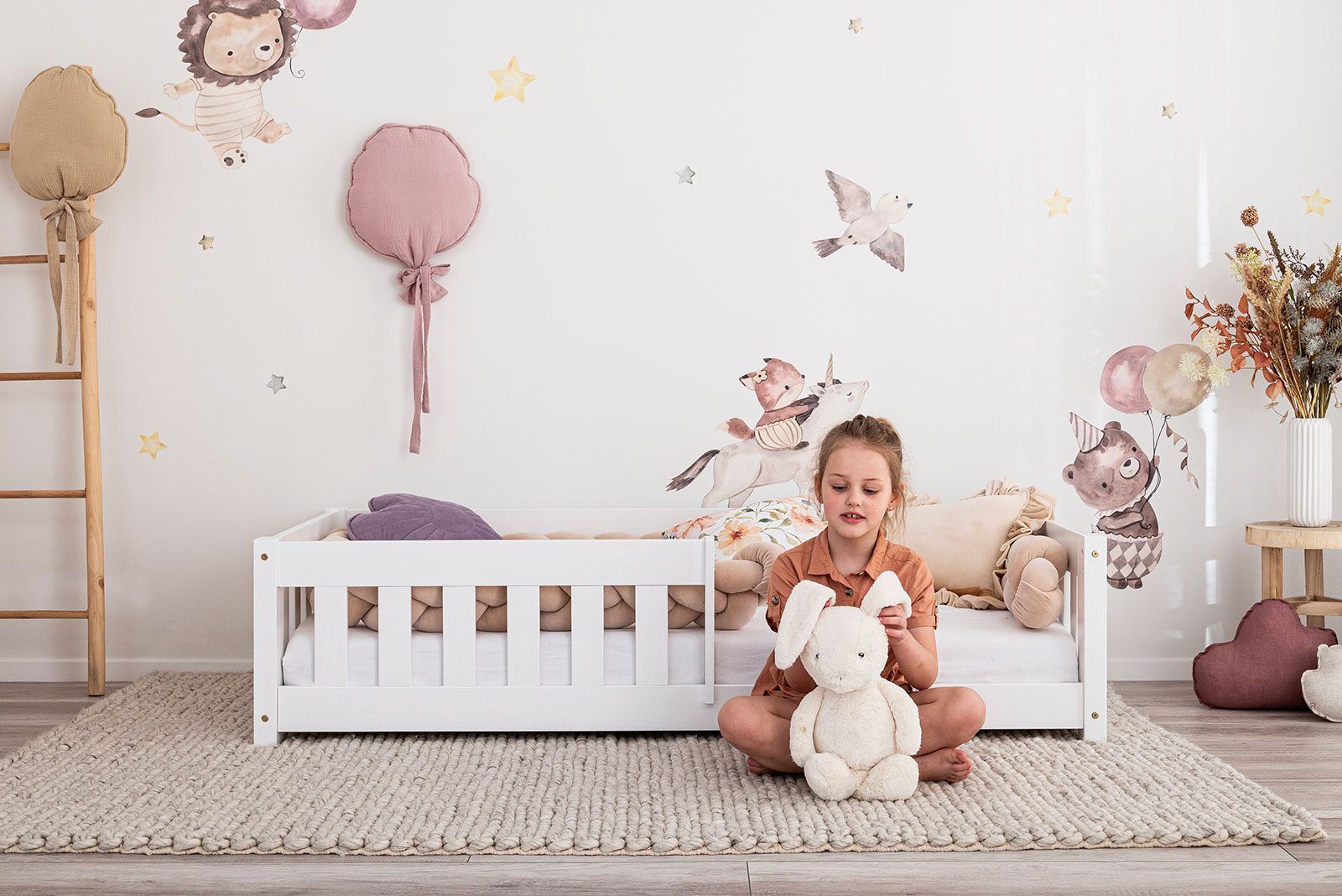 Na imagem: Cama para bebé, cama infantil – Vedo 160x80cm