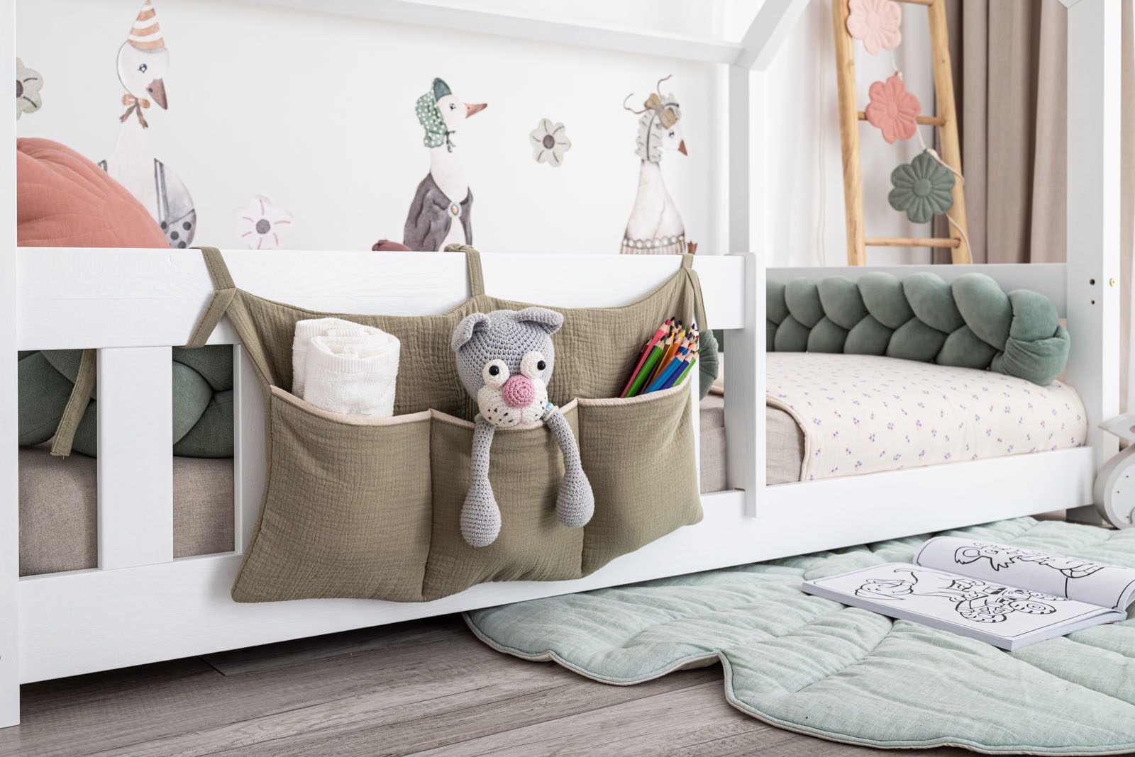 Organizador de cama em musselina bicolor Cor principal - Olive trim - Beige