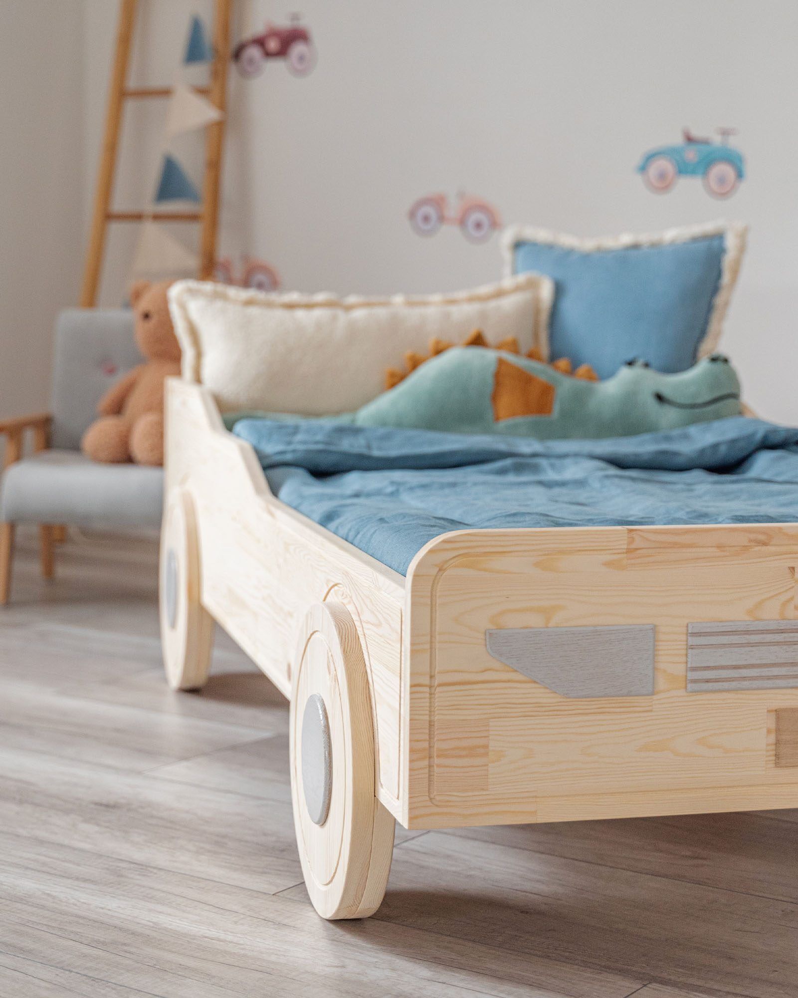 Cama infantil, Carro de corrida