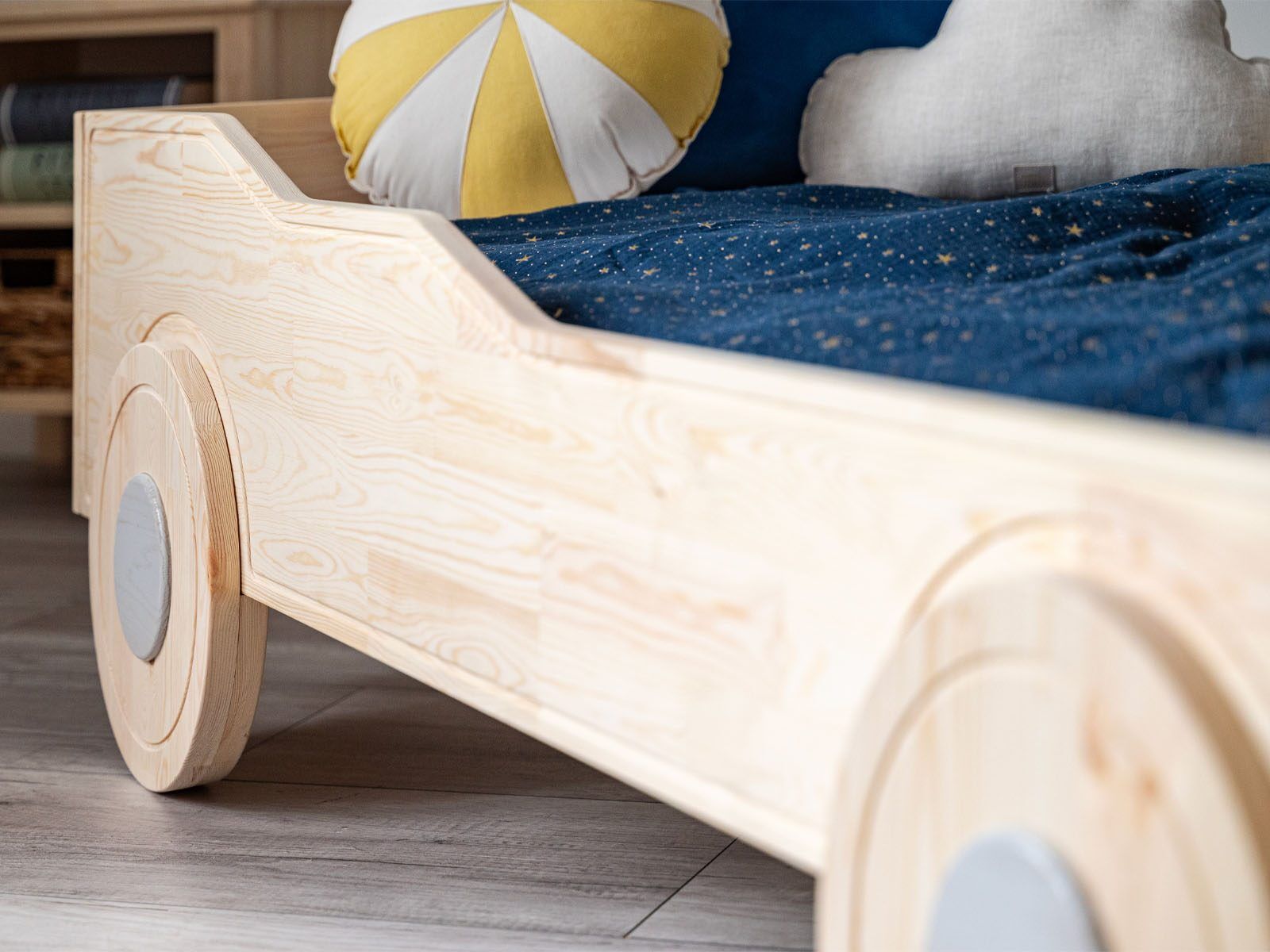 Cama infantil, Carro de corrida